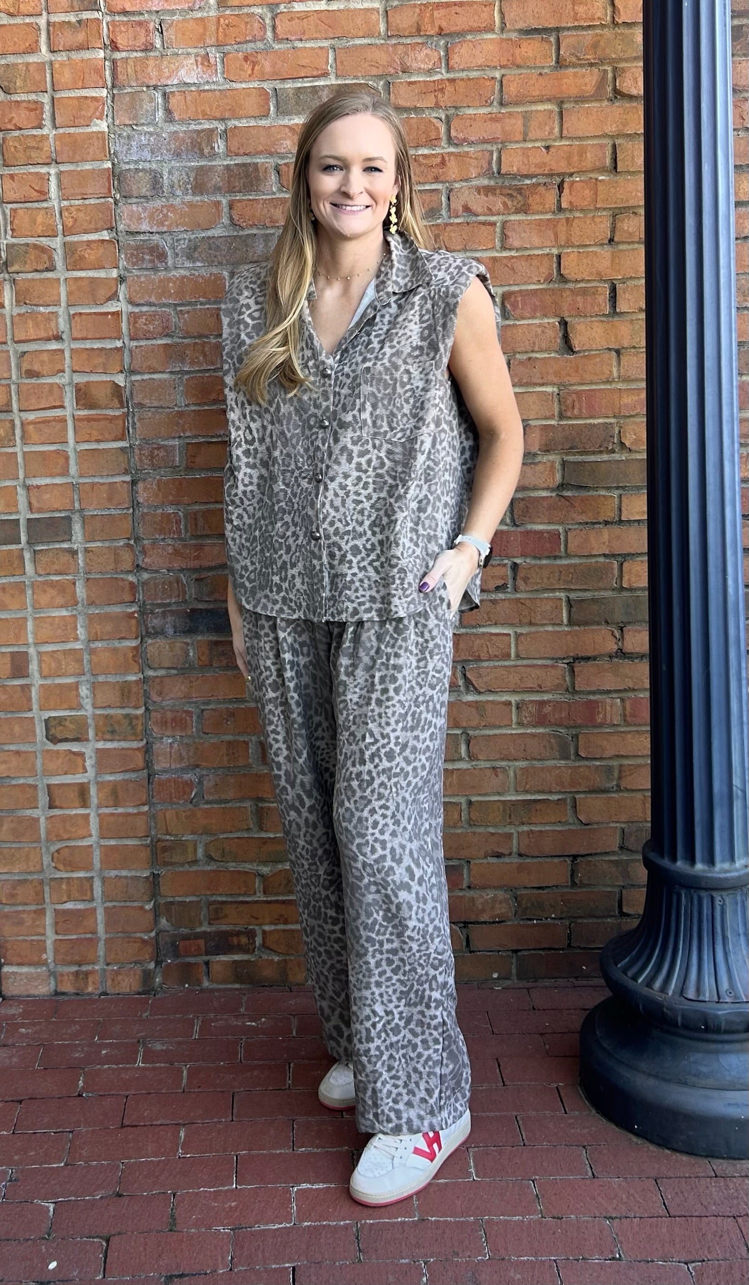 Davi and Dani Mocha Leopard Top