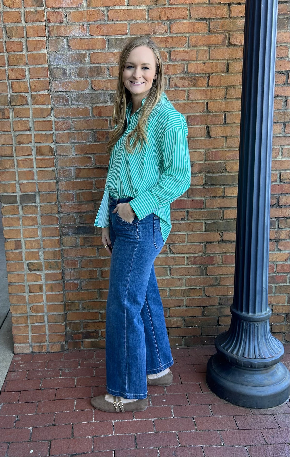 Striped green and white poplin