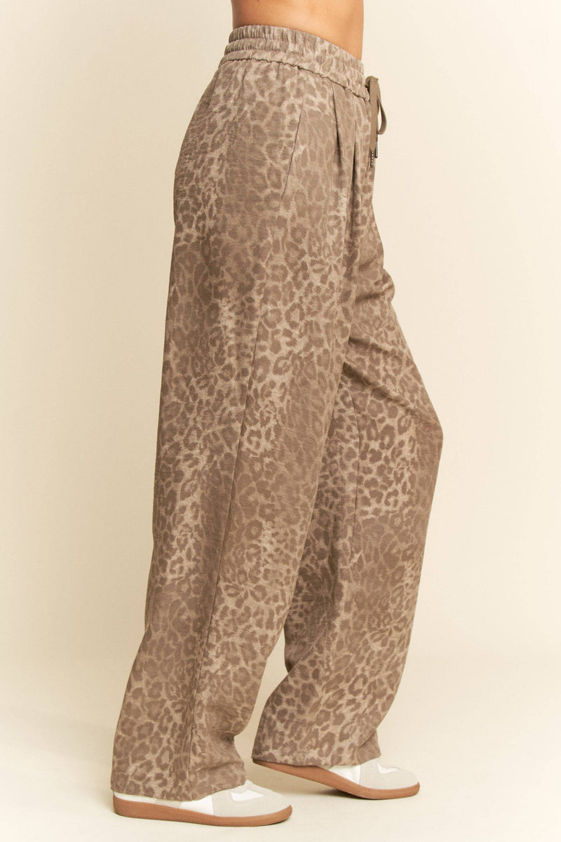 Davi and Dani Leopard Wide Leg  Pants