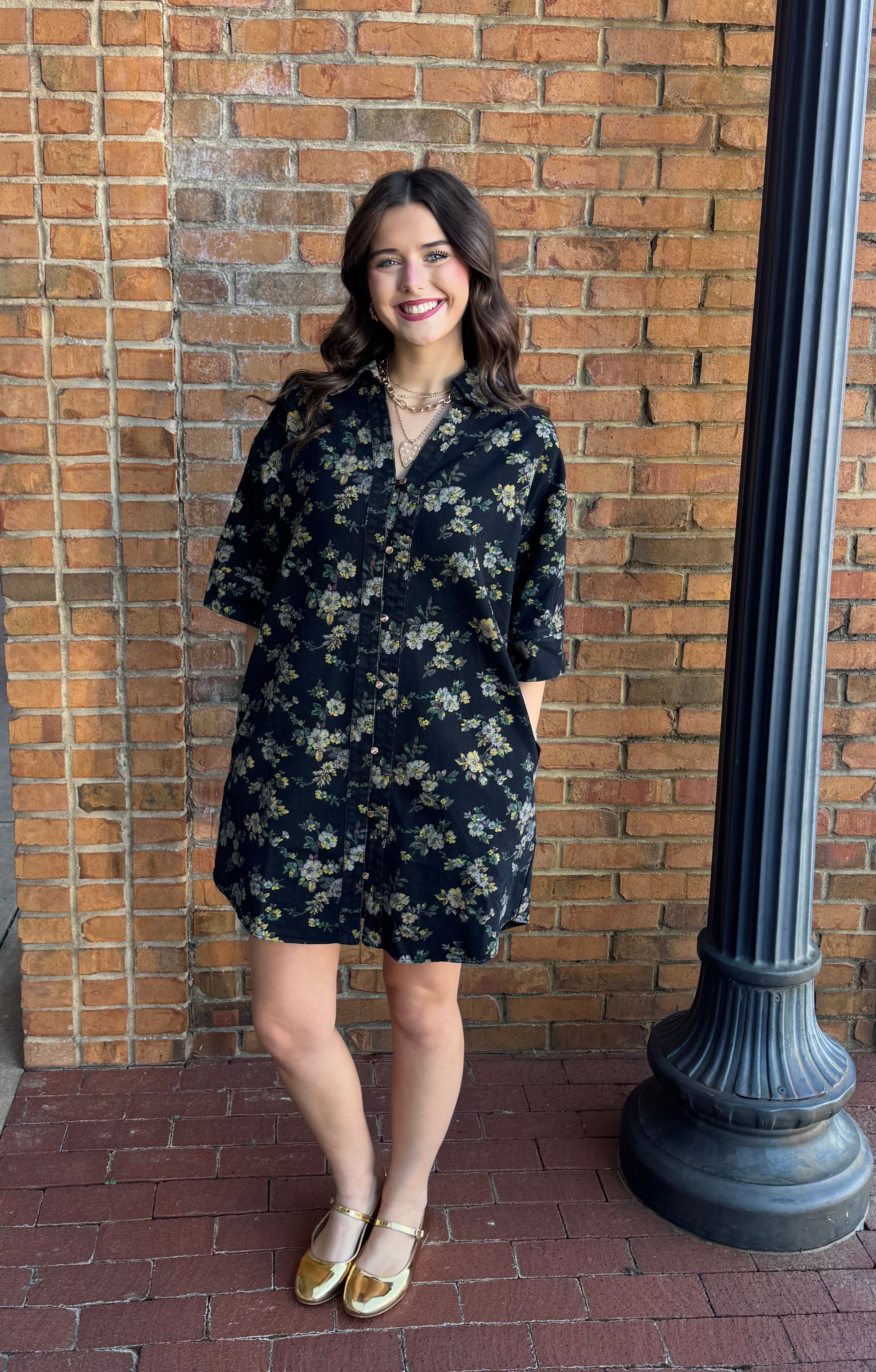 Entro Black and Floral Dress L Entro Black and Floral Dress L