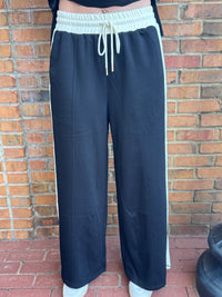 Entro Black And Cream At Leisure Pants
