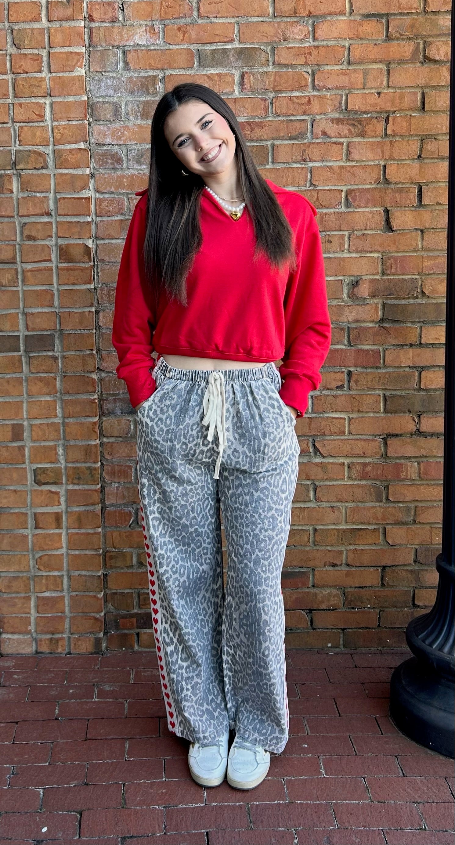 Wide Collar V-Neck Pullover - Red