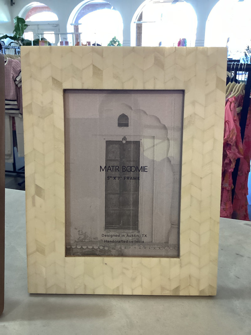 Herringbone Cream 5x7 Frame