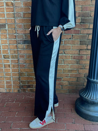 Entro Black And Cream At Leisure Pants