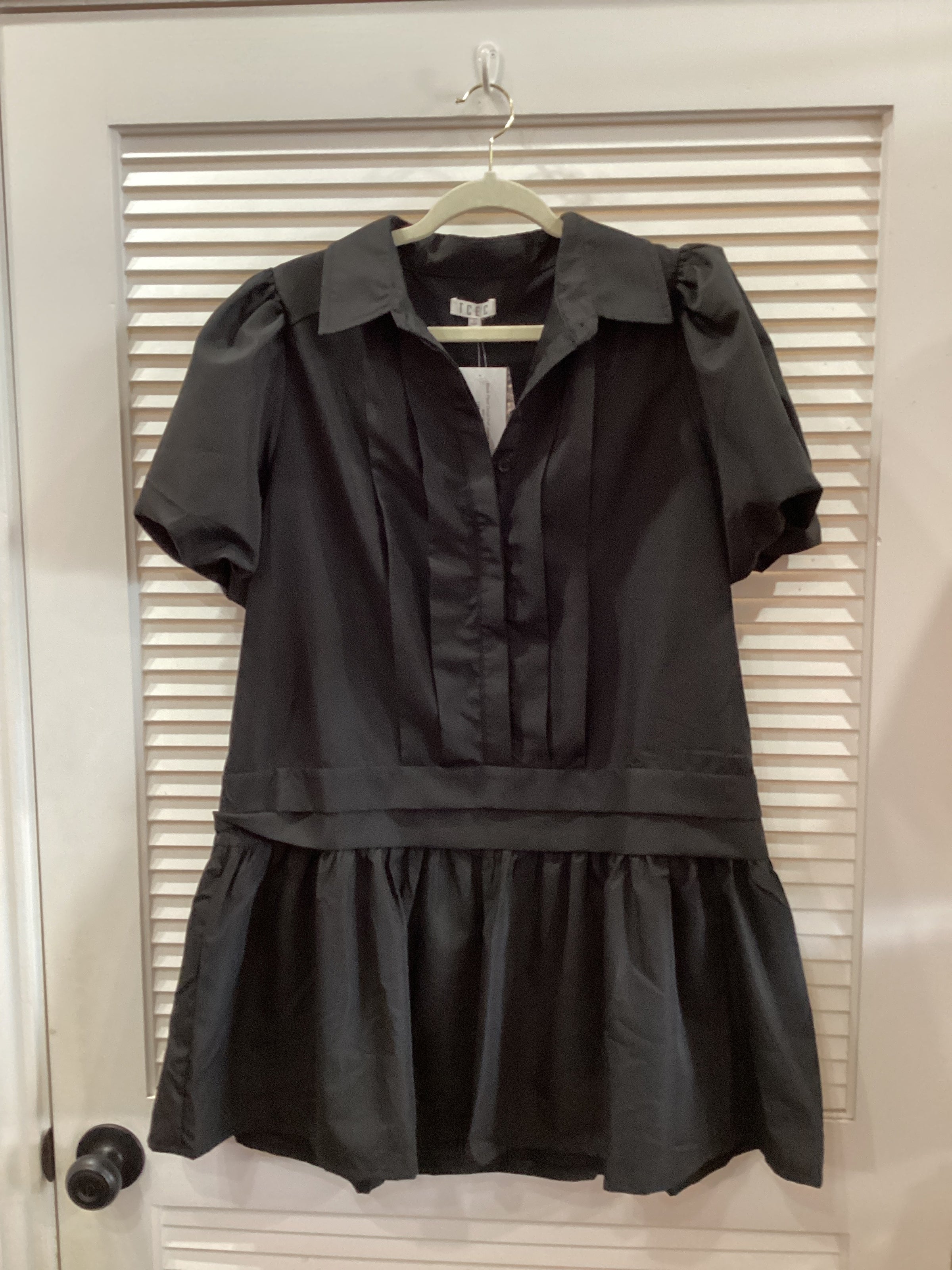 Black Pleat Detail Puff Sleeve Dress
